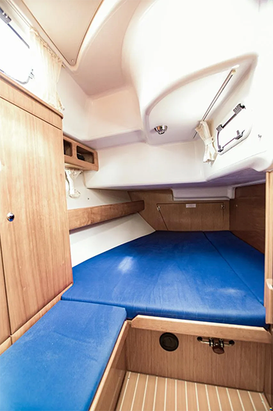 Innenansicht-11 Bavaria 42